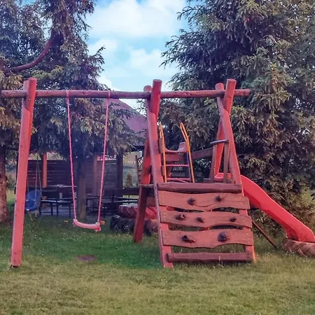 2 Bedroom Cozy In Rekowo Сasa de vacaciones Rekowo (Bytow)