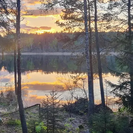 2 Bedroom Cozy In Rekowo Сasa de vacaciones