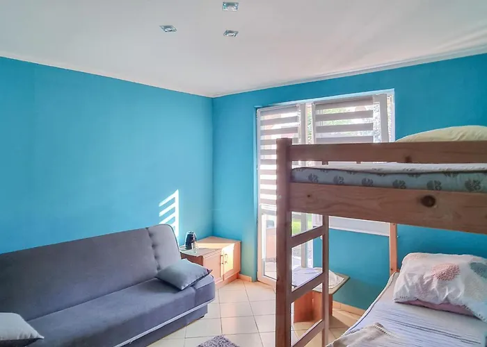 펜션 2 Bedroom Cozy In Rekowo Rekowo (Bytow)