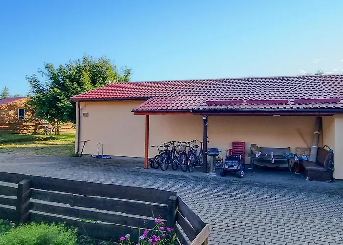 2 Bedroom Cozy In Rekowo 펜션